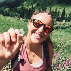 Meet your Posher, Rylin